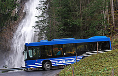 Bus beim Iffigfall